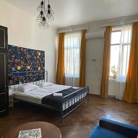Guest House Third Floor Tbilisi Exterior photo